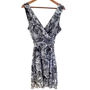 Jonathan Martin Black and White Sleeveless Dress Size 8